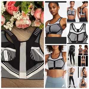 Nike Women's Fe/Nom Flyknit Sports Bra,
